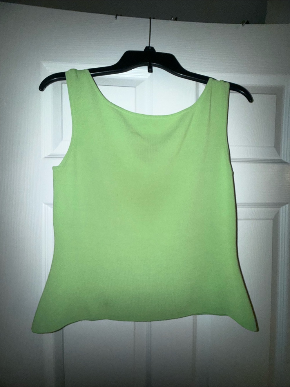 Women’s Lime Green Sleeveless Tank Top | Minimalist Stretch Shell Top | Like New
